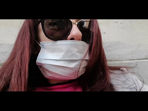 ❤️ Nicoletta hakmerret me fqinjin e saj dhe urinon në garazhin e tij (Karantina speciale italiane Covid19) ️ Super pornografi tek ne ️❤