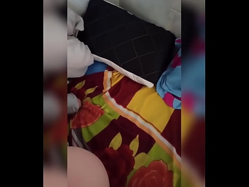 ❤️ Shoqja ime e dhomes rri vetem ne shtepi sepse burri i saj shkon me pushime dhe une gjej rastin ta qij dhe t'ia mbush bythen me qumesht ️ Super pornografi tek ne ️❤
